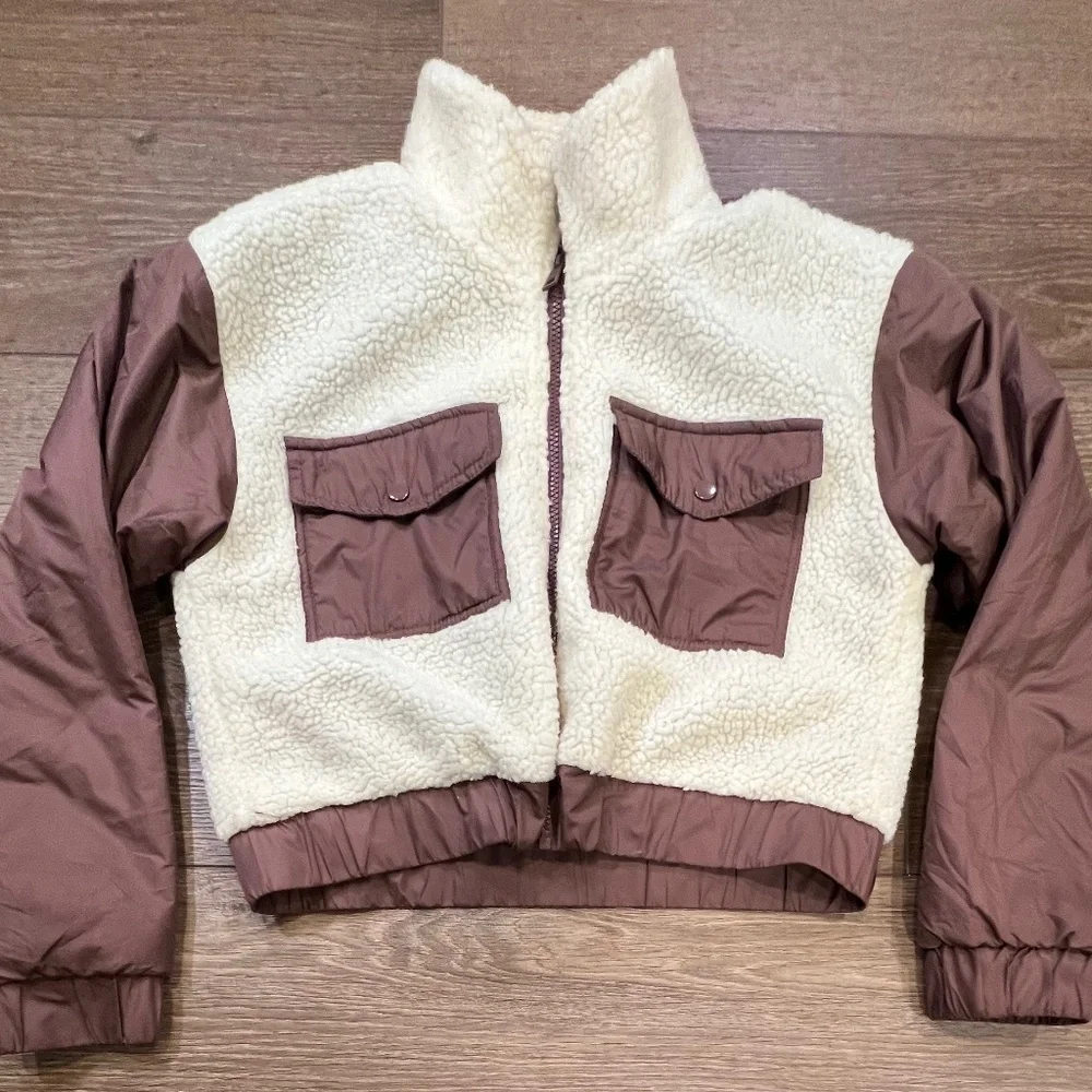 Story On Women's Color Block Faux Shearling Cropped Bomber Jacket Sz S Mauve - Picture 1 of 10